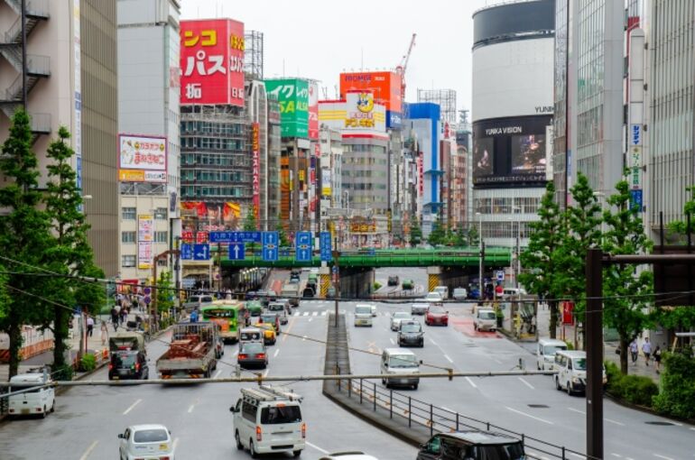 街並み新宿06_s